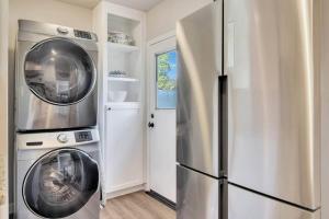 Gallery image of Rosé Getaway Close to Downtown Paso Robles 2 Bed/1 Bath in Paso Robles