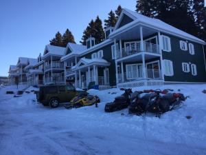 Gallery image of Condo Lac Archambault 305 in Saint-Donat-de-Montcalm