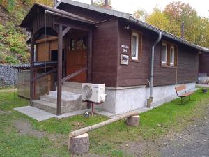 Budova, v ktorej sa chata v prírode nachádza