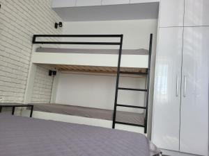 A bed or beds in a room at Apartmán Pekná Vyhliadka - Vila Vlasta