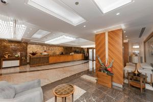 a lobby of a hotel with a reception desk at Boudl Al Sulimanyah in Riyadh