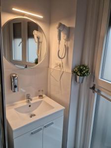 Un baño de Hostal Esparteros