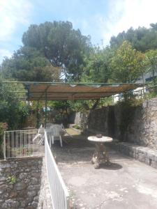 Ogród w obiekcie Casa vacanze da Cristina app B