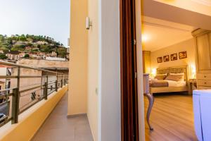 A balcony or terrace at Vip Lepanto Castle Suites