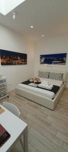 A seating area at BARBARA Classy Apartment 101