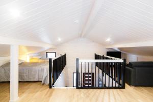 Ένα ή περισσότερα κρεβάτια σε δωμάτιο στο Villa Polaris
