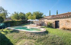 The swimming pool at or close to 3 Bedroom Amazing Home In Montalcino