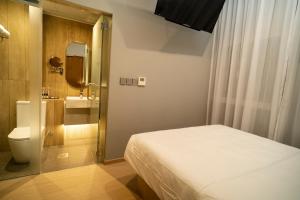 Koupelna v ubytování Hotel Bencoolen at Hong Kong Street