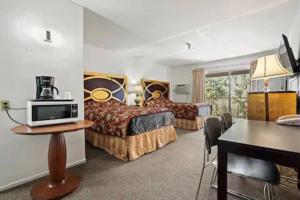Μια τηλεόραση ή/και κέντρο ψυχαγωγίας στο Mission Peak Lodge