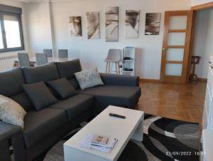A seating area at VuT EL NEGRILLO 15 VUT-LE-413