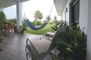 Vonkajšia záhrada v ubytovaní Family house with nice garden 10min from Sanlúcar