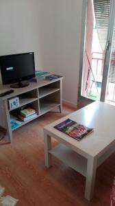 Fotografie z fotogalerie ubytování Apartamento 1 dormitorio en la calle Berruguete (Tetuán) v destinaci Madrid
