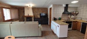 Fotografia z galérie ubytovania Casa Rural con Jacuzzi junto a Camprodon. v destinácii Abella