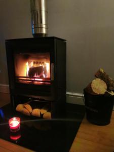Fotografie z fotogalerie ubytování 3 Bed Holiday Home in Llandeilo with log burner v destinaci Llandeilo