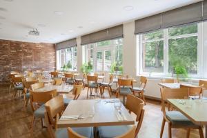 Reštaurácia alebo iné gastronomické zariadenie v ubytovaní Penzion Harmony Javorník