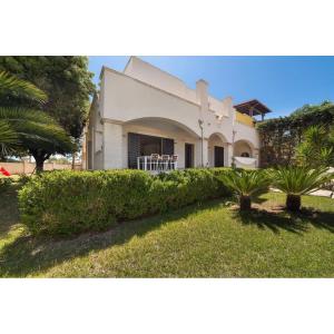 Κήπος έξω από το Villa Vespucci