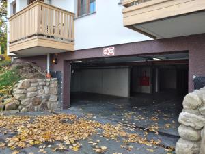 Budynek, w którym mieści się apartament