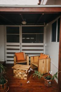Istumisnurk majutusasutuses Bubali Studio