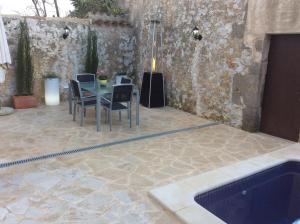 Patio nebo venkovní prostory v ubytování Sa Posada