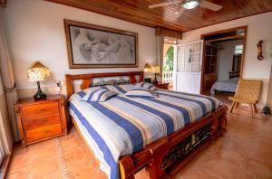 Cama o camas de una habitación en Chalet Villa Puebla