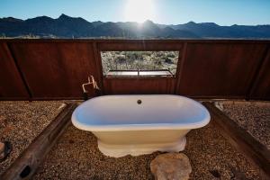 En generel udsigt til bjerge eller udsigt til bjerge taget fra pensionatet + 50 billeder