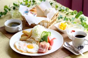 静岡市にある弘法の湯　長岡店の卵・果物盛り合わせ