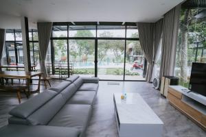 Khu vực ghế ngồi tại Soca Villa Ba Vì - Venuestay
