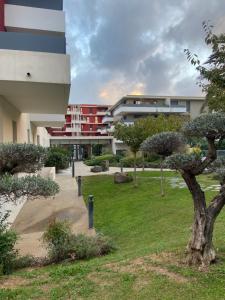 Vườn quanh Super appartement avec piscine