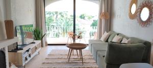Posezení v ubytování Casa eucalyptus moraira