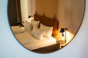 Black F Tower - Serviced Apartments的休息区