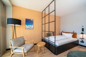Black F Tower - Serviced Apartments客房内的一张或多张床位