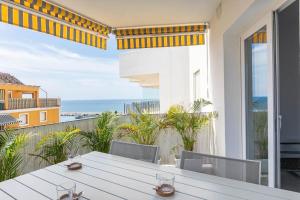 Fotografia z galérie ubytovania Marbella Del Mar City Centre With Sea Views v Marbelli