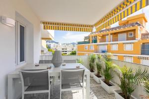 Fotografia z galérie ubytovania Marbella Del Mar City Centre With Sea Views v Marbelli