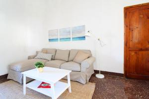 Posedenie v ubytovaní Global Properties, Apartamento céntrico en Canet d'en Berenguer