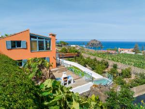 una casa con vista sull'oceano di Casa Naranja a Garachico