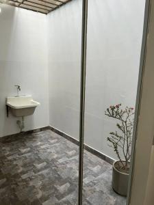 A bathroom at Departamento en Ica