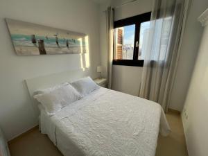 Postel nebo postele na pokoji v ubytování Royal Suites Estepona by Croma