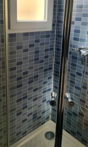 A bathroom at Ático dúplex Gran Vía Granada