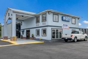 ブライズビルにあるAmericas Best Value Inn and Suites Blytheville by Sonestaのギャラリーの写真