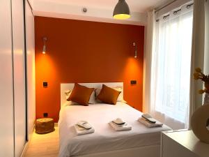 Posteľ alebo postele v izbe v ubytovaní Le Voltaire apartment - Paris Center
