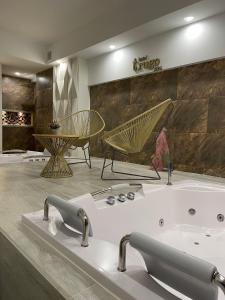 Koupelna v ubytování Trugo Luxury Rooms