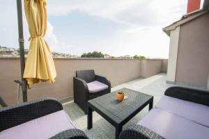Fotografia z galérie ubytovania Villa La Famiglia with private heated pool v destinácii Podstrana + 19 fotografií