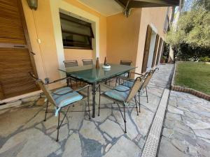 Балкон или терраса в Charming Villa Saint-Jean-Cap-Ferrat