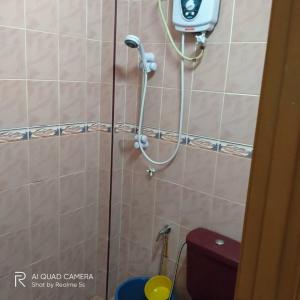 Koupelna v ubytování Zulkifli Homestay Tambun,Ulu kinta,Tg Rambutan + 4 fotografie