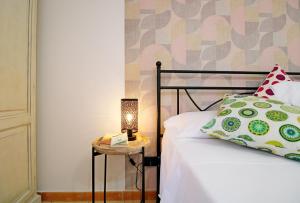 Posteľ alebo postele v izbe v ubytovaní Capo d'Orlando Apartments - Cipria