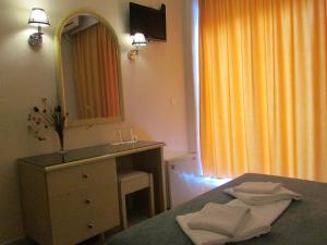 Postel nebo postele na pokoji v ubytování Hotel Lito