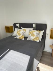 Posteľ alebo postele v izbe v ubytovaní Seaview Bahia Dorada 3 bedrooms