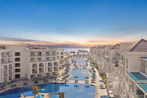 Pickalbatros Blu Spa Resort - Adults Friendly 16 Years Plus- Ultra All-Inclusive内部或周边的泳池