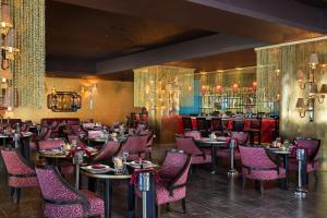 Pickalbatros Blu Spa Resort - Adults Friendly 16 Years Plus- Ultra All-Inclusive餐厅或其他用餐的地方