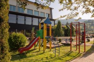 Herní místnost nebo prostor pro děti v ubytování SPA Hotel Zhyva Voda